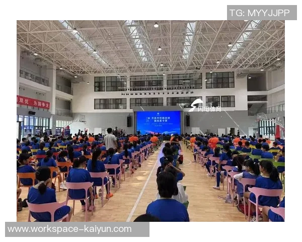 广州足球暑期培训全面启动提升青少年足球技能与团队合作精神 广州足球暑期培训全面启动提升青少年足球技能与团队合作精神